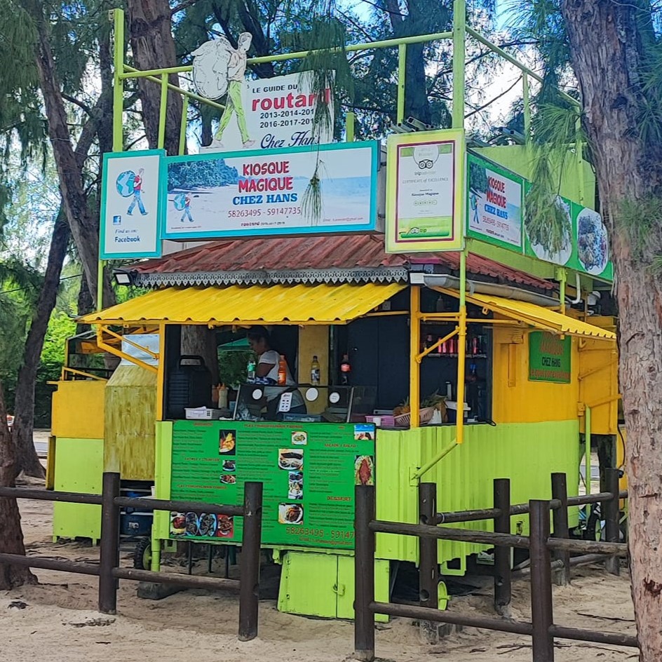 Kiosque Magique restaurant on Mon Choisy Beach